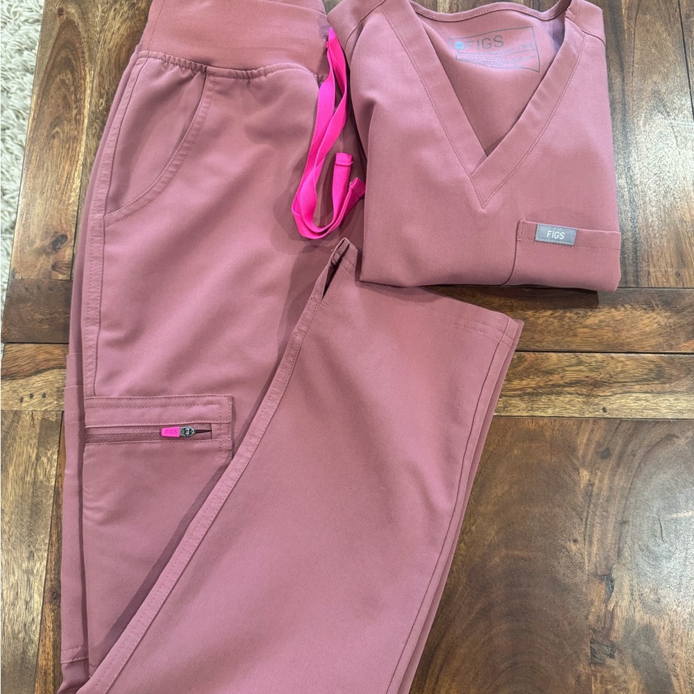 Figs mauve scrubs set xxs top xs/p bottoms